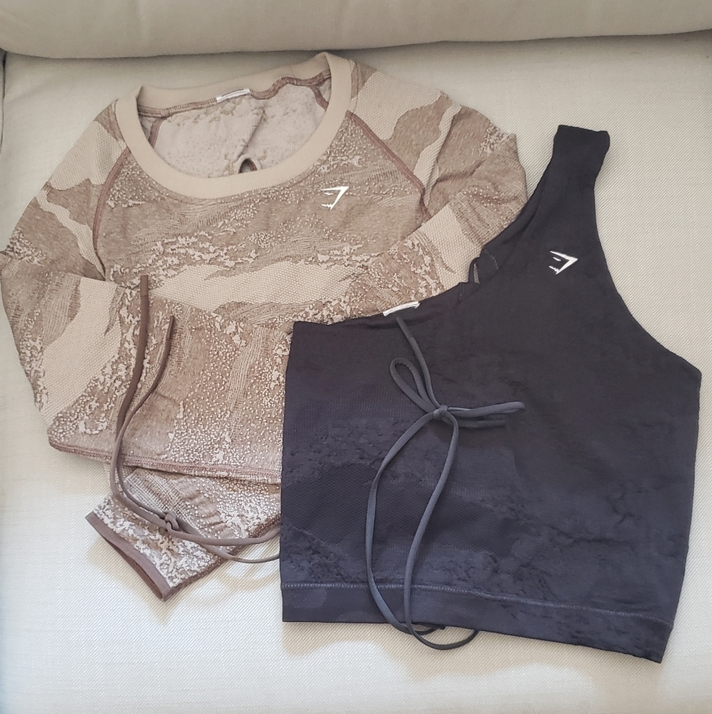 Gymshark New Adapt Camo Seamless Lace Up Top and Tank  Set, Large